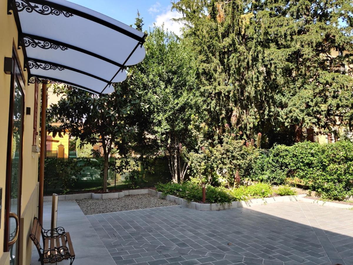 La Bella Modena Centro Hotel Екстериор снимка