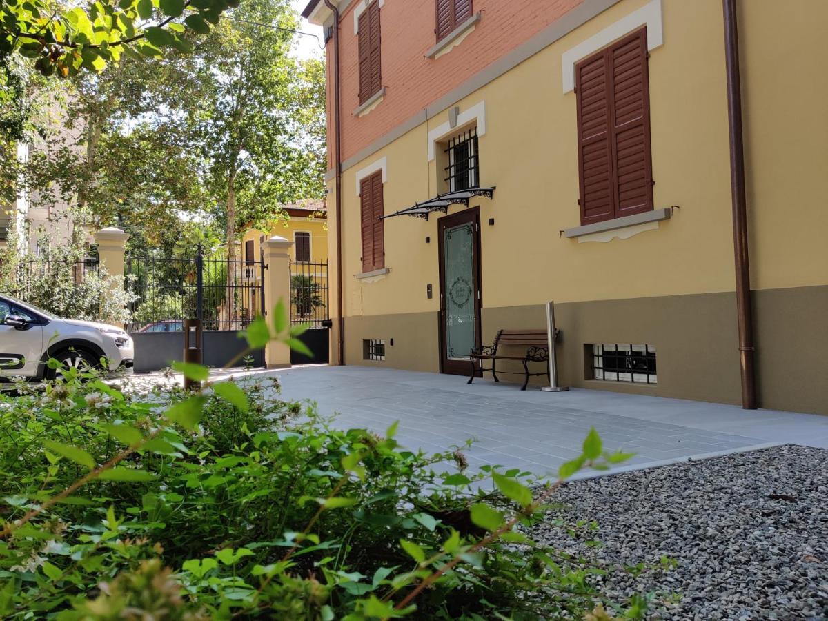 La Bella Modena Centro Hotel Екстериор снимка